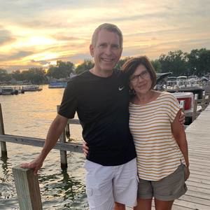 Meet your Posher, Connie